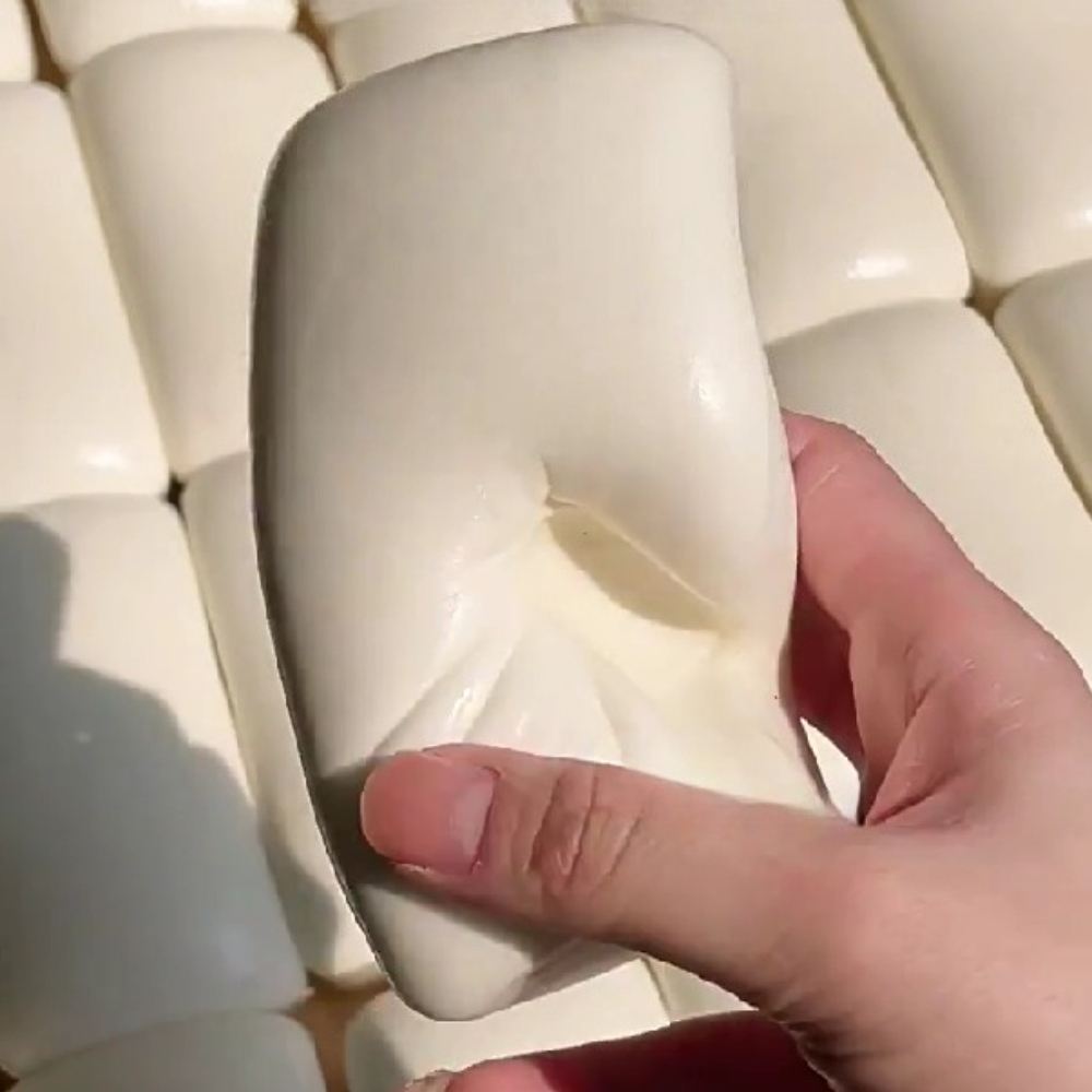 Taba Squishy Yogurt Cake Bread - Baby Food Yogurt recensie en prijs
