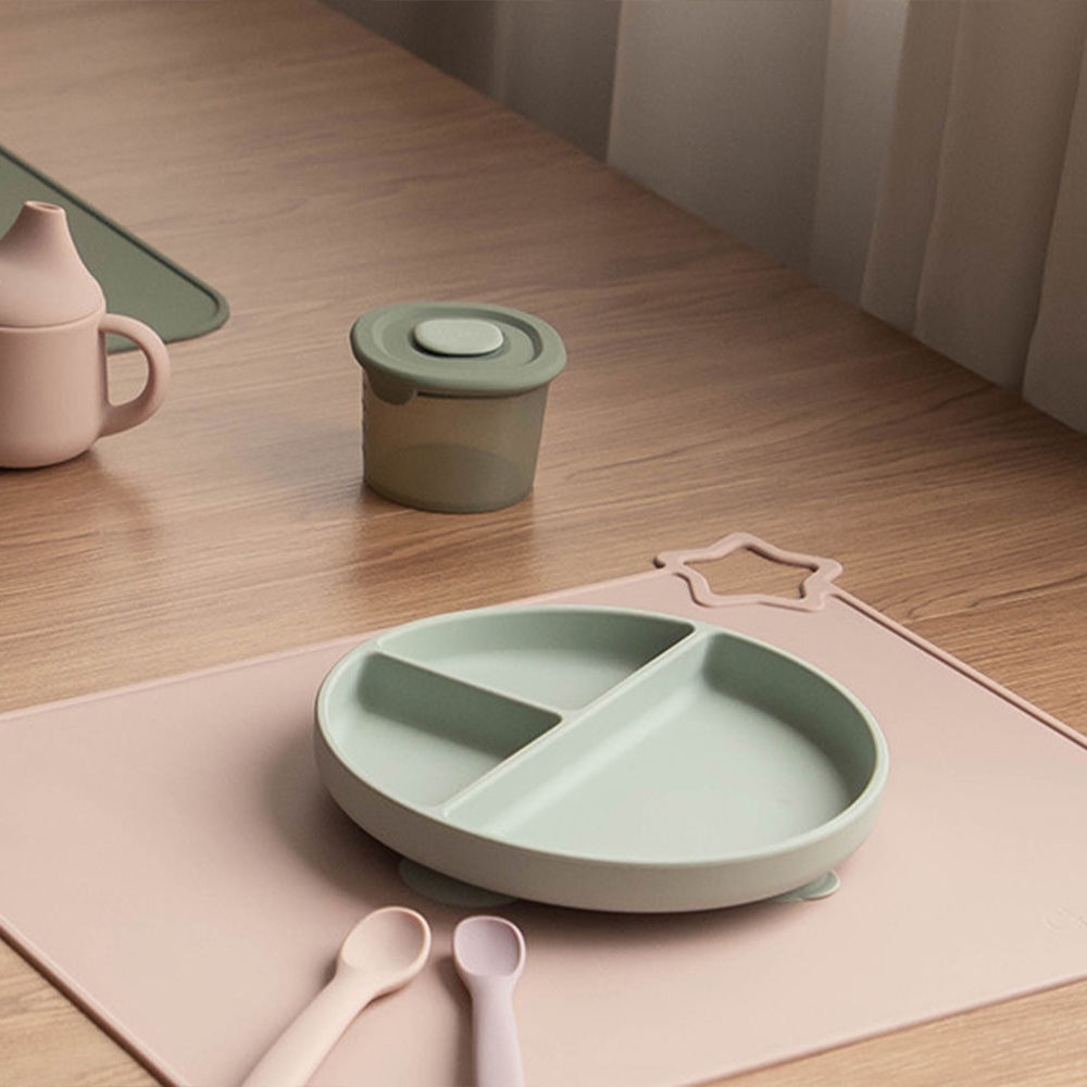 1PCS Simple Silicone Placemat  - Baby Food Restaurant recensie en prijs